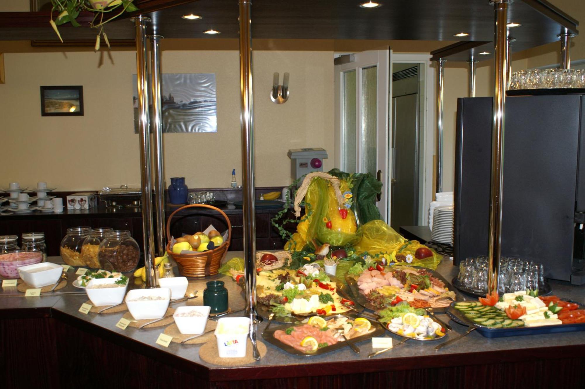 Hotel Strandpavillon Baabe Ngoại thất bức ảnh